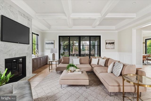 5908 CALLA DR, Mclean, VA 22101