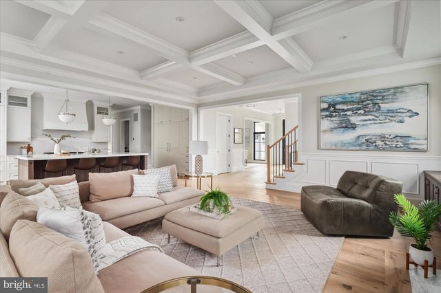 5908 CALLA DR, Mclean, VA 22101