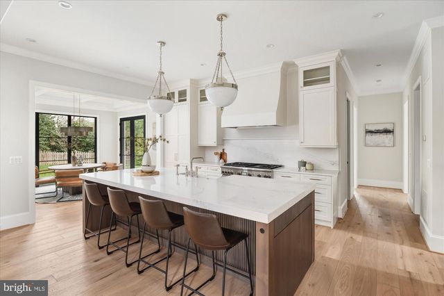 5908 CALLA DR, Mclean, VA 22101