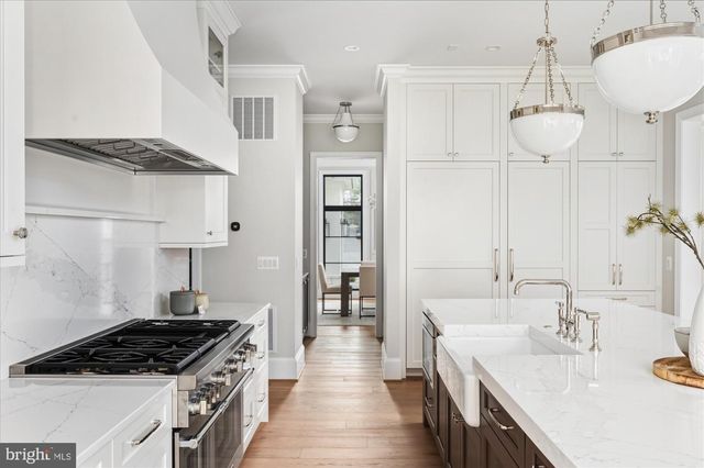 5908 CALLA DR, Mclean, VA 22101