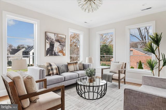 5908 CALLA DR, Mclean, VA 22101