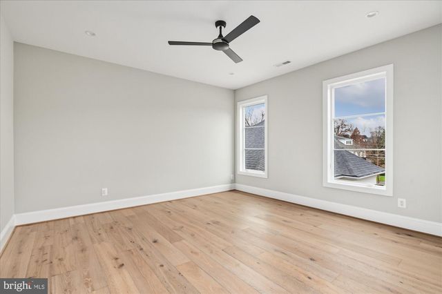 5908 CALLA DR, Mclean, VA 22101