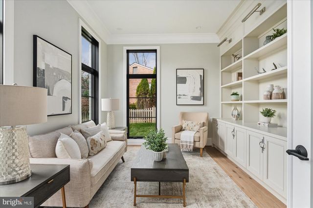 5908 CALLA DR, Mclean, VA 22101