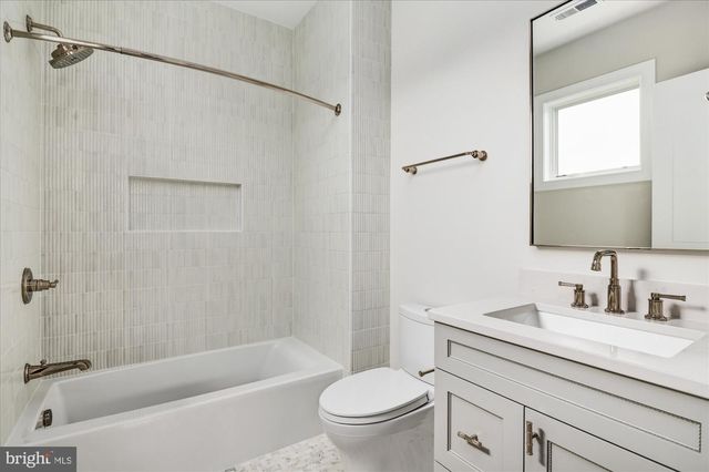 5908 CALLA DR, Mclean, VA 22101