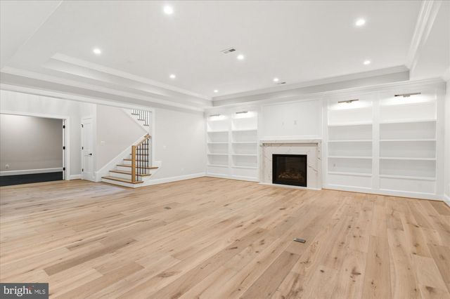 5908 CALLA DR, Mclean, VA 22101