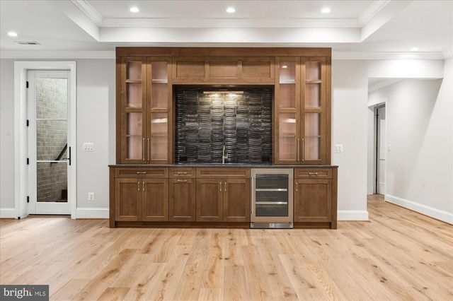 5908 CALLA DR, Mclean, VA 22101