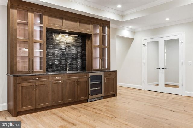 5908 CALLA DR, Mclean, VA 22101