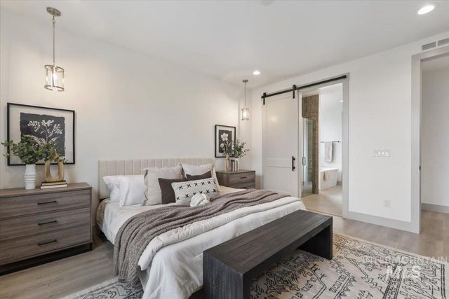 7624 W Old School St Fremont, Meridian, ID 83646