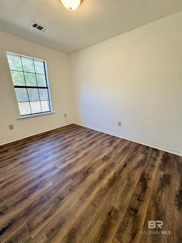 47 Fairview Street, Evergreen, AL 36401