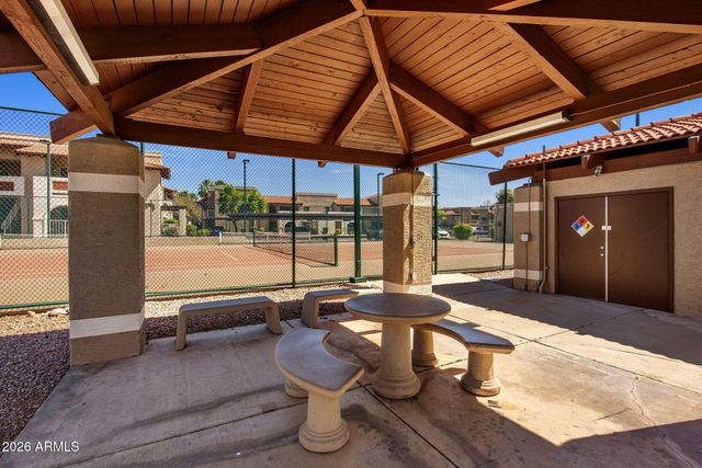 5757 W EUGIE Avenue 2027, Glendale, AZ 85304