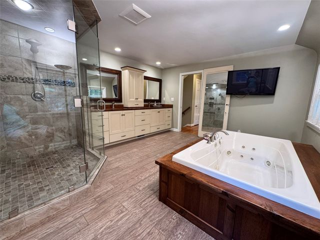 1209 WILKINS Road, Erie, PA 16505