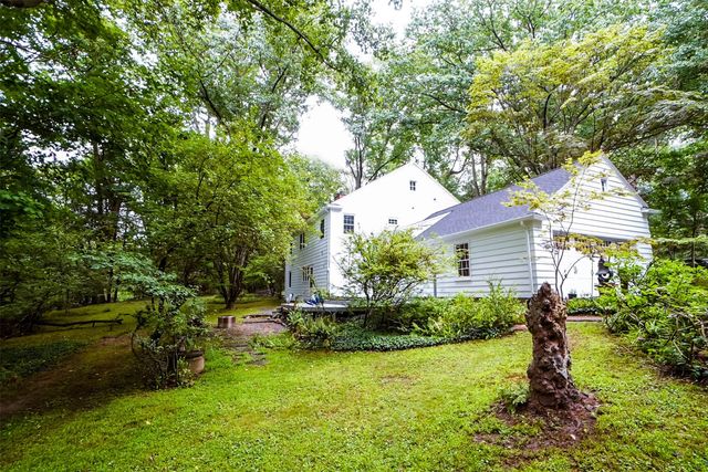 1209 WILKINS Road, Erie, PA 16505