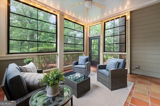 525 Big Bend Trail, Sugar Hill, GA 30518