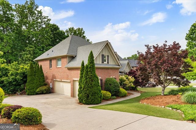 525 Big Bend Trail, Sugar Hill, GA 30518