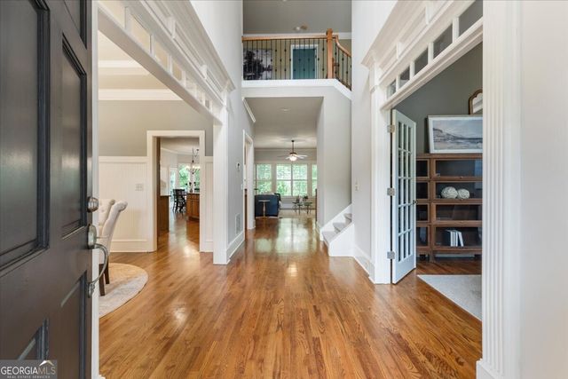 525 Big Bend Trail, Sugar Hill, GA 30518
