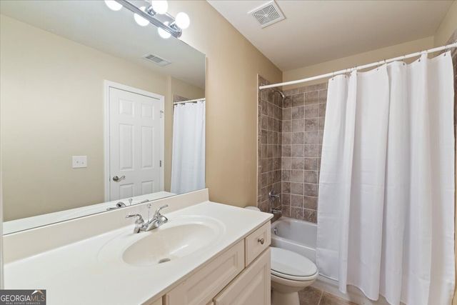 525 Big Bend Trail, Sugar Hill, GA 30518