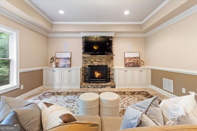 525 Big Bend Trail, Sugar Hill, GA 30518