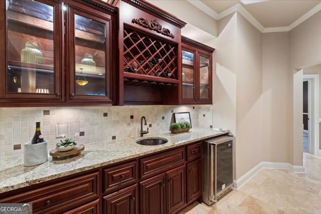 525 Big Bend Trail, Sugar Hill, GA 30518