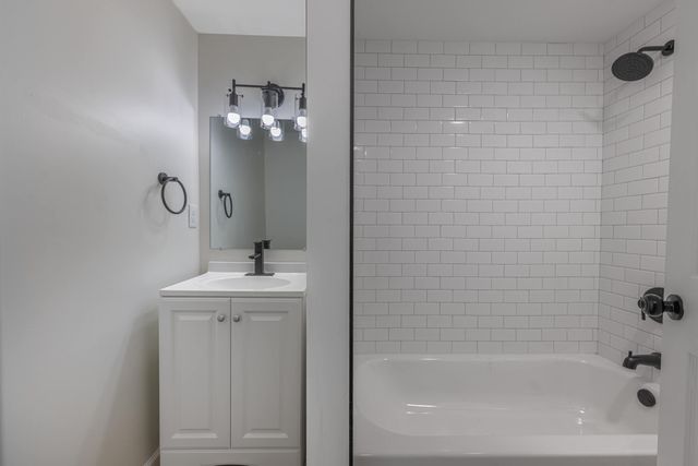 812 S Walnut Street 812 S Walnut Street, Urbana, OH 43078