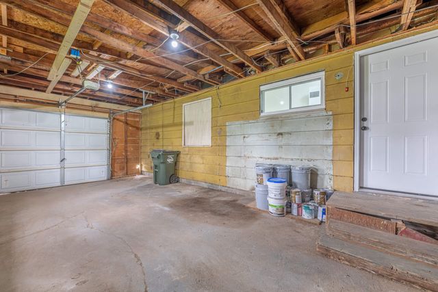 812 S Walnut Street 812 S Walnut Street, Urbana, OH 43078