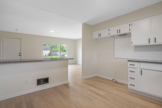 812 S Walnut Street 812 S Walnut Street, Urbana, OH 43078