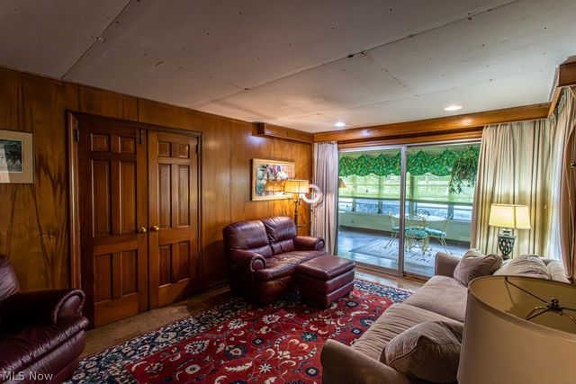 455 Redondo Road, Youngstown, OH 44504