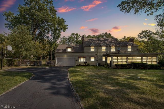 455 Redondo Road, Youngstown, OH 44504