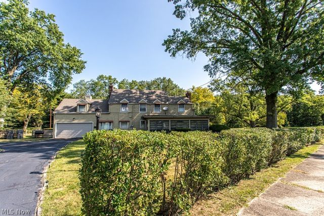 455 Redondo Road, Youngstown, OH 44504