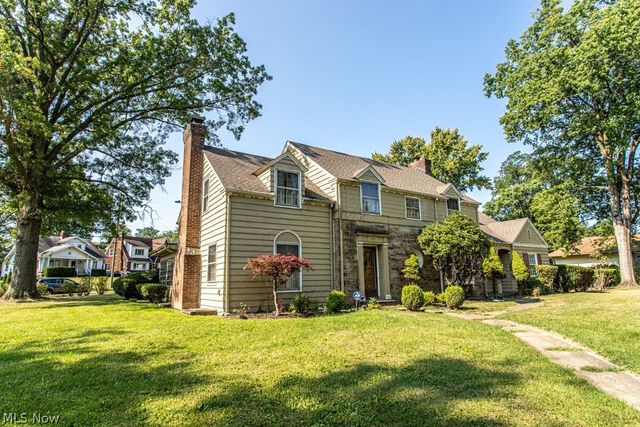 455 Redondo Road, Youngstown, OH 44504