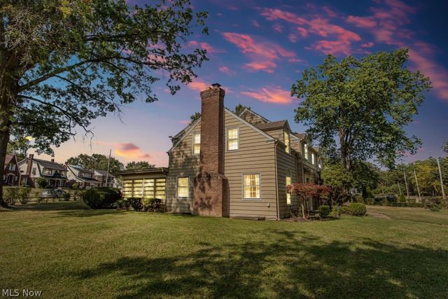 455 Redondo Road, Youngstown, OH 44504