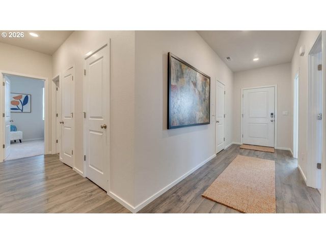 2224 Veneta Ave S, Salem, OR 97306