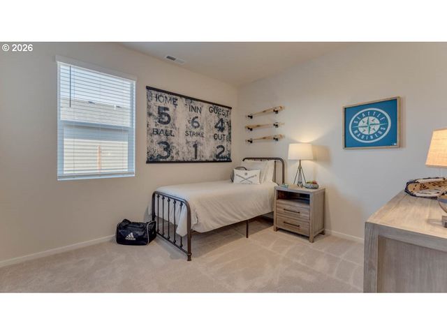 2224 Veneta Ave S, Salem, OR 97306