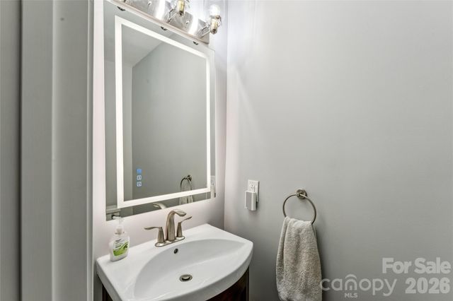 3252 Heathstead Place, Charlotte, NC 28210