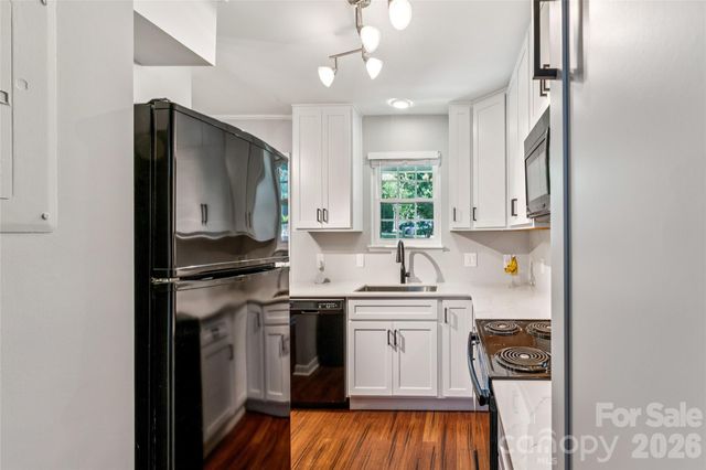 3252 Heathstead Place, Charlotte, NC 28210