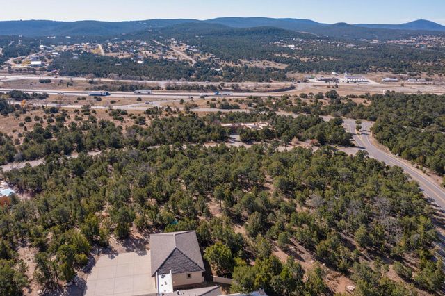 3 Blue Grama Court, Tijeras, NM 87059