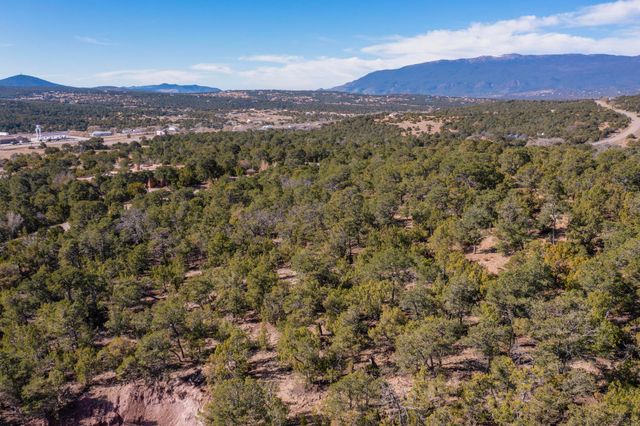 3 Blue Grama Court, Tijeras, NM 87059