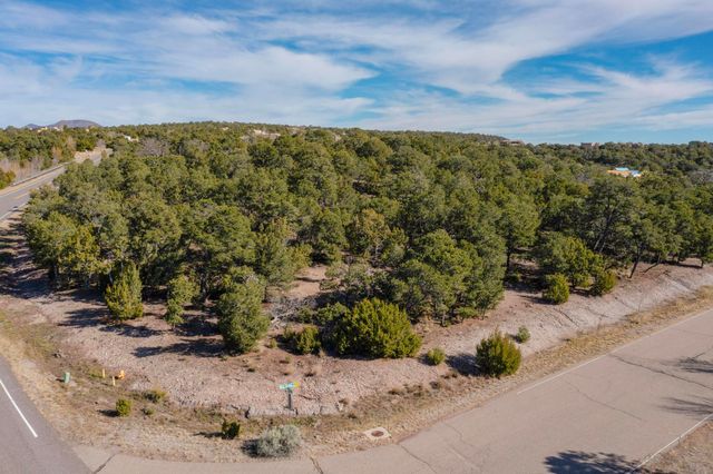 3 Blue Grama Court, Tijeras, NM 87059