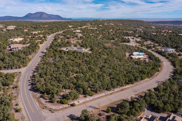 3 Blue Grama Court, Tijeras, NM 87059