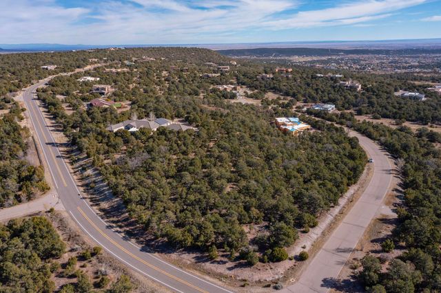 3 Blue Grama Court, Tijeras, NM 87059
