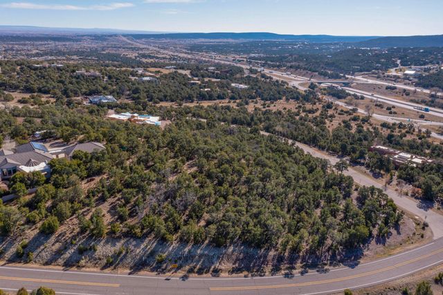 3 Blue Grama Court, Tijeras, NM 87059