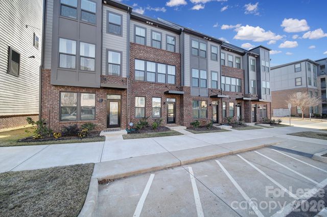 6120 Station Crossing Avenue, Charlotte, NC 28217