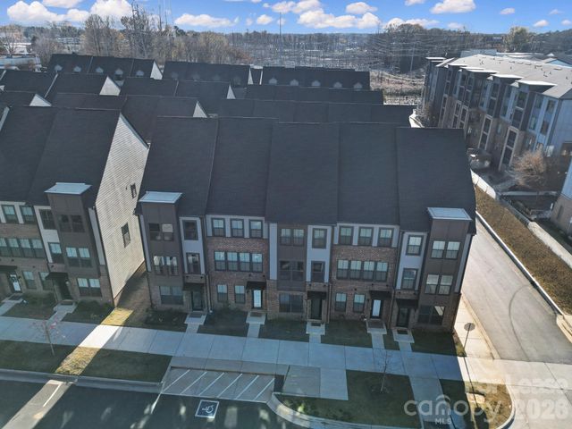 6120 Station Crossing Avenue, Charlotte, NC 28217