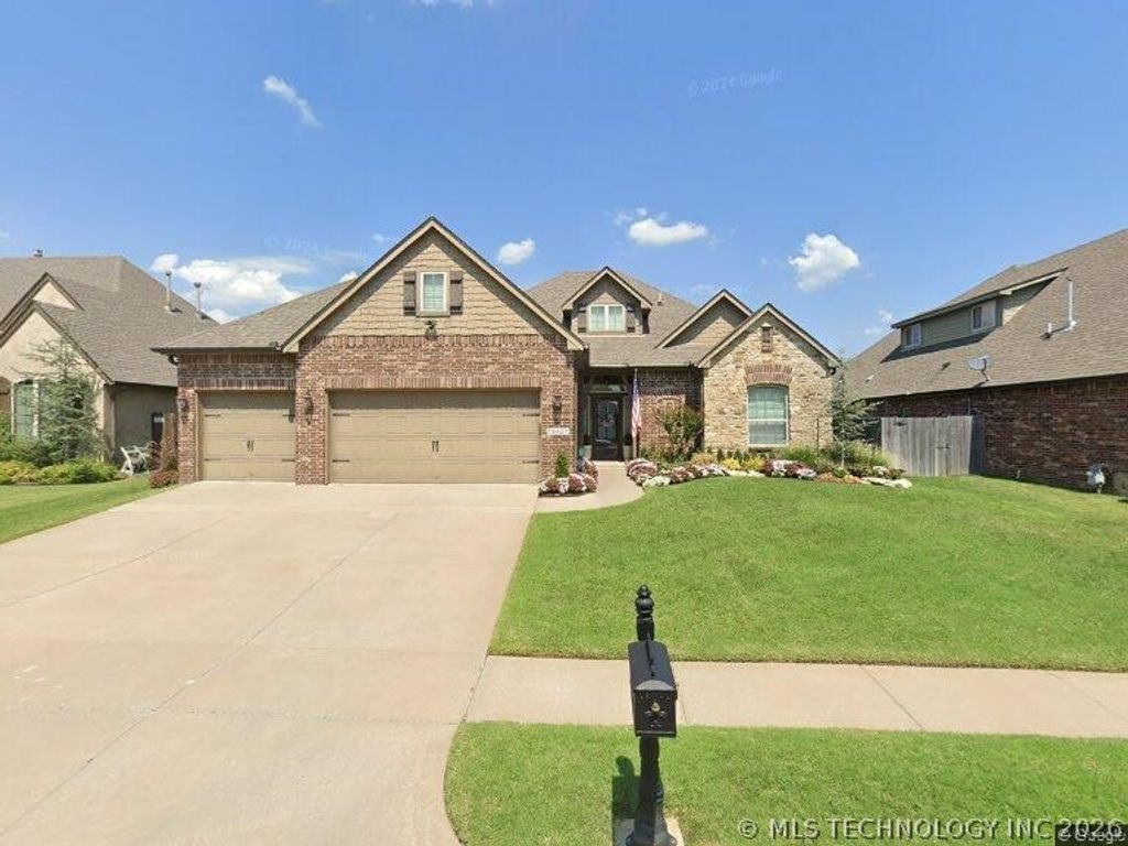 18627 E 44th Street, Tulsa, OK 74134