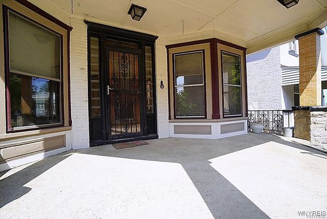 655 Prospect Avenue, Buffalo, NY 14213