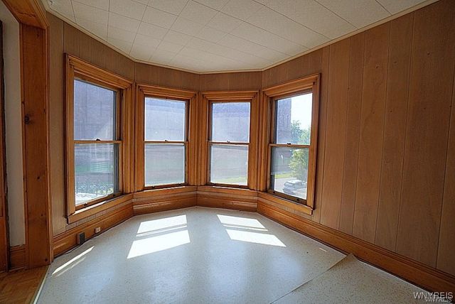 655 Prospect Avenue, Buffalo, NY 14213