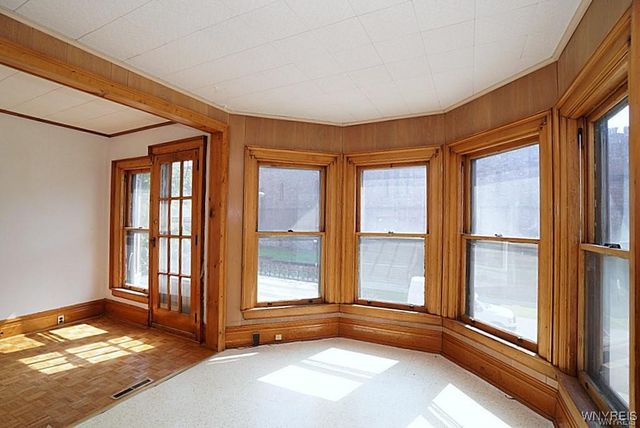 655 Prospect Avenue, Buffalo, NY 14213