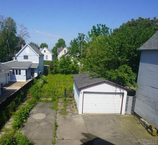 655 Prospect Avenue, Buffalo, NY 14213