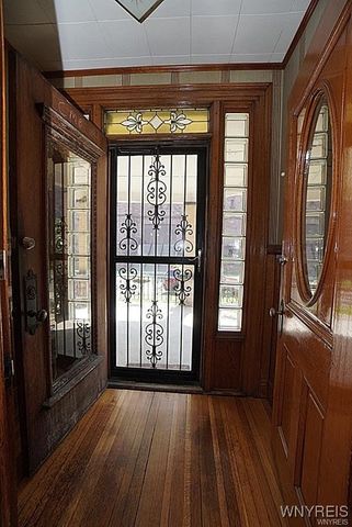 655 Prospect Avenue, Buffalo, NY 14213