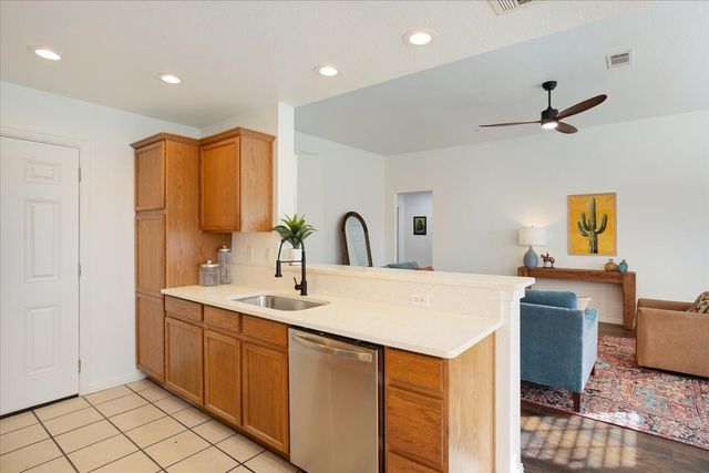 700 E 6th Street, Bonham, TX 75418