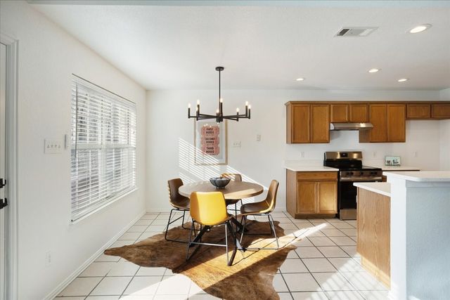 700 E 6th Street, Bonham, TX 75418